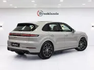 Porsche Cayenne Базовая III Рестайлинг, 2025 — экстерьер, фото 4