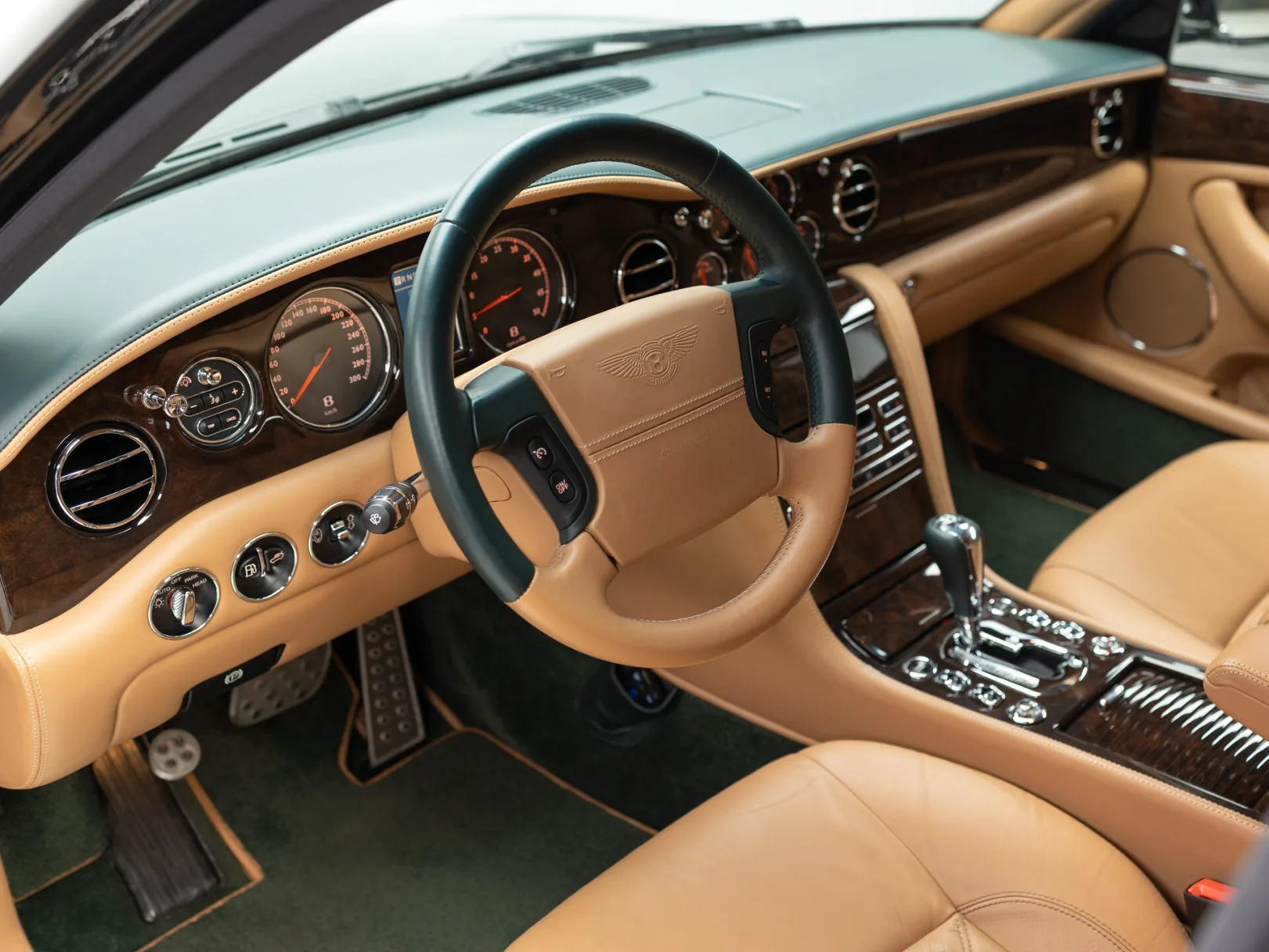 Bentley Arnage I Рестайлинг, 2006 — экстерьер, фото 9