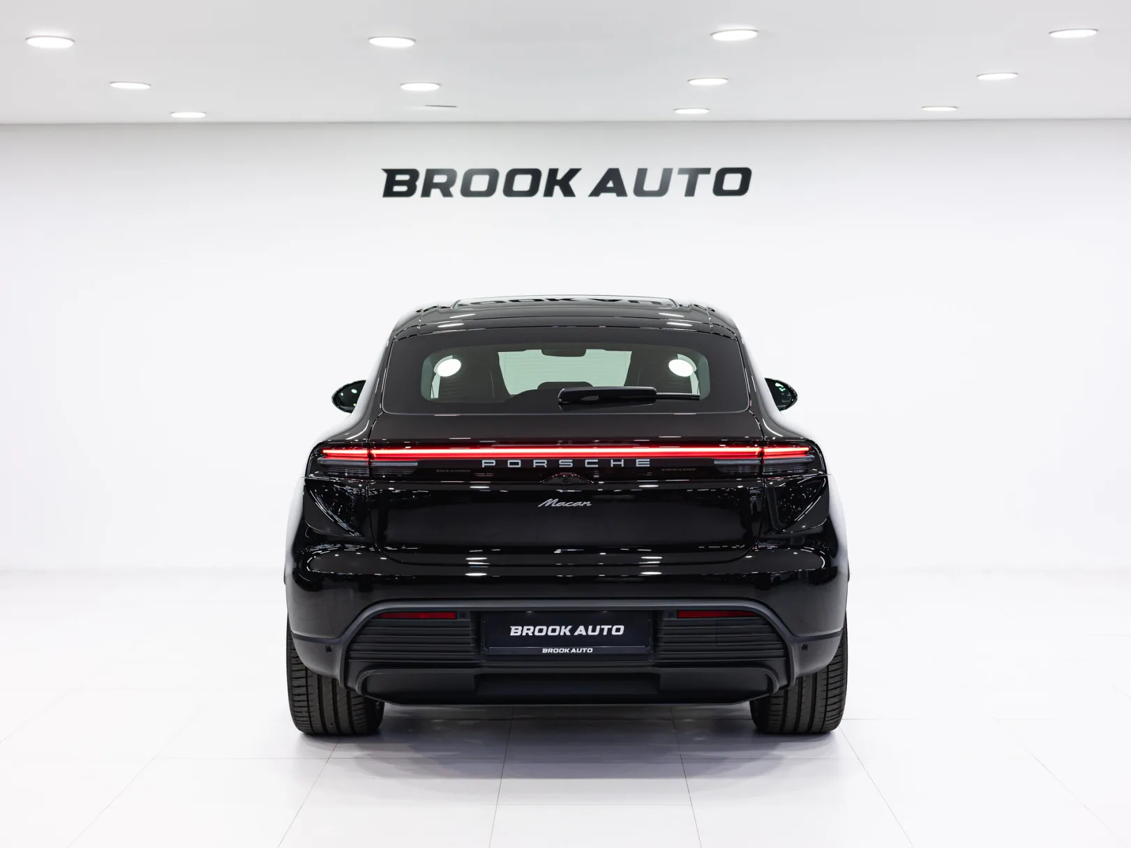 Porsche Macan Electric II, 2025 — экстерьер, фото 5