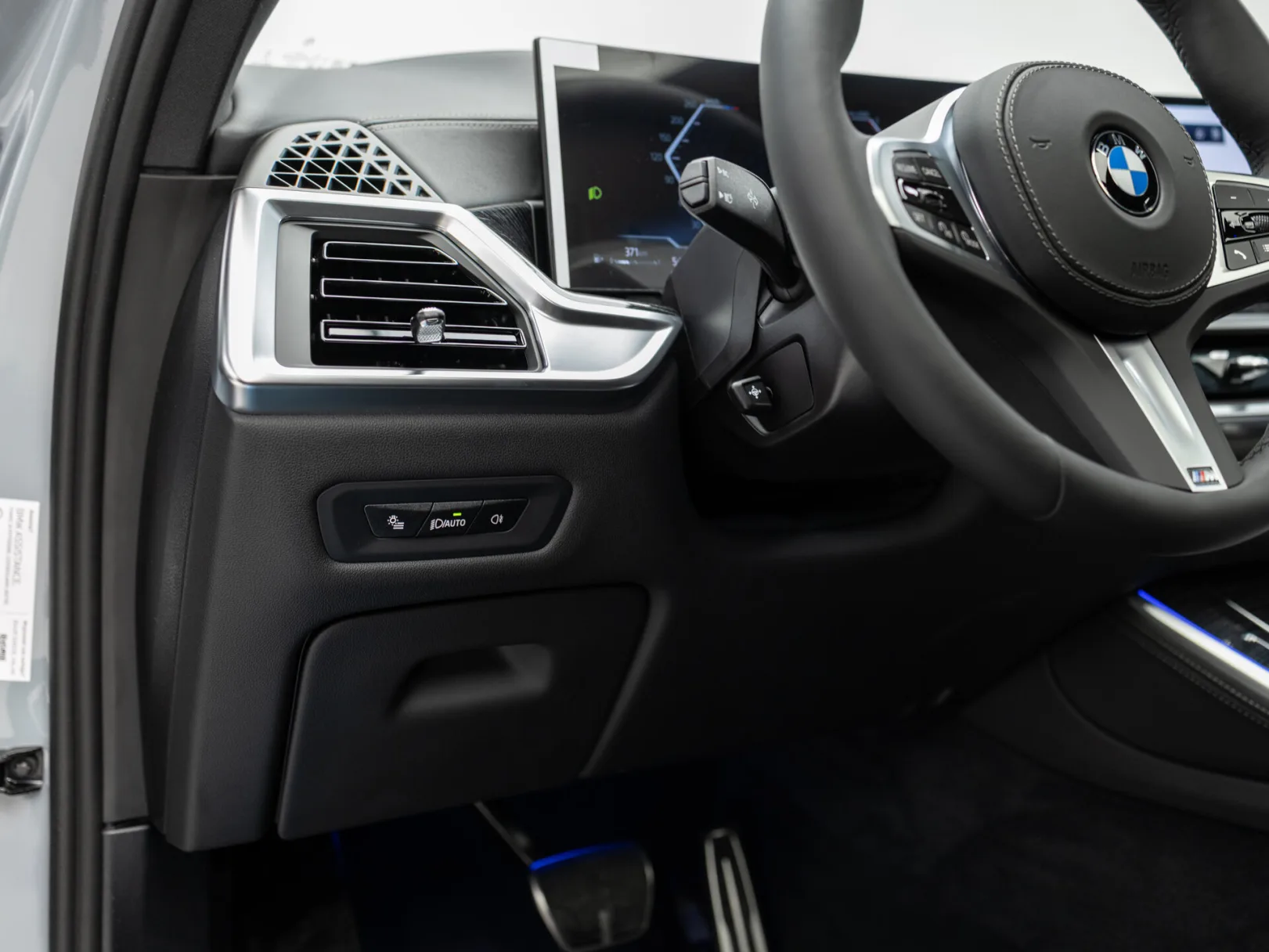 BMW X5 xDrive30d M Sport Pro IV (G05/G18) Рестайлинг, 2026 — экстерьер, фото 14