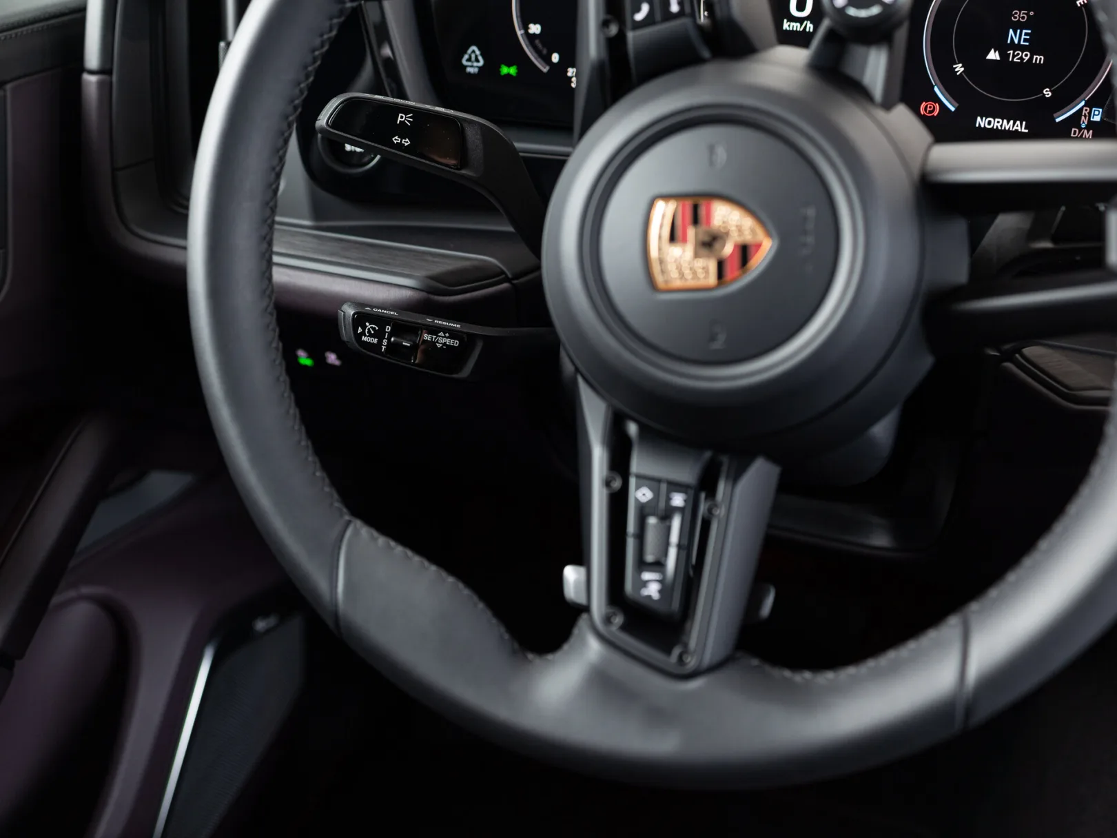 Porsche Cayenne Базовая III Рестайлинг, 2026 — экстерьер, фото 15
