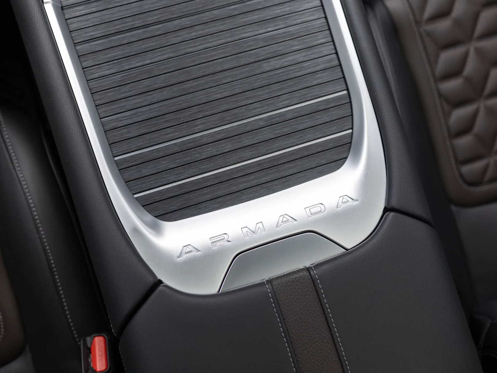 Nissan Armada Platinum Reserve III, 2025 — экстерьер, фото 24