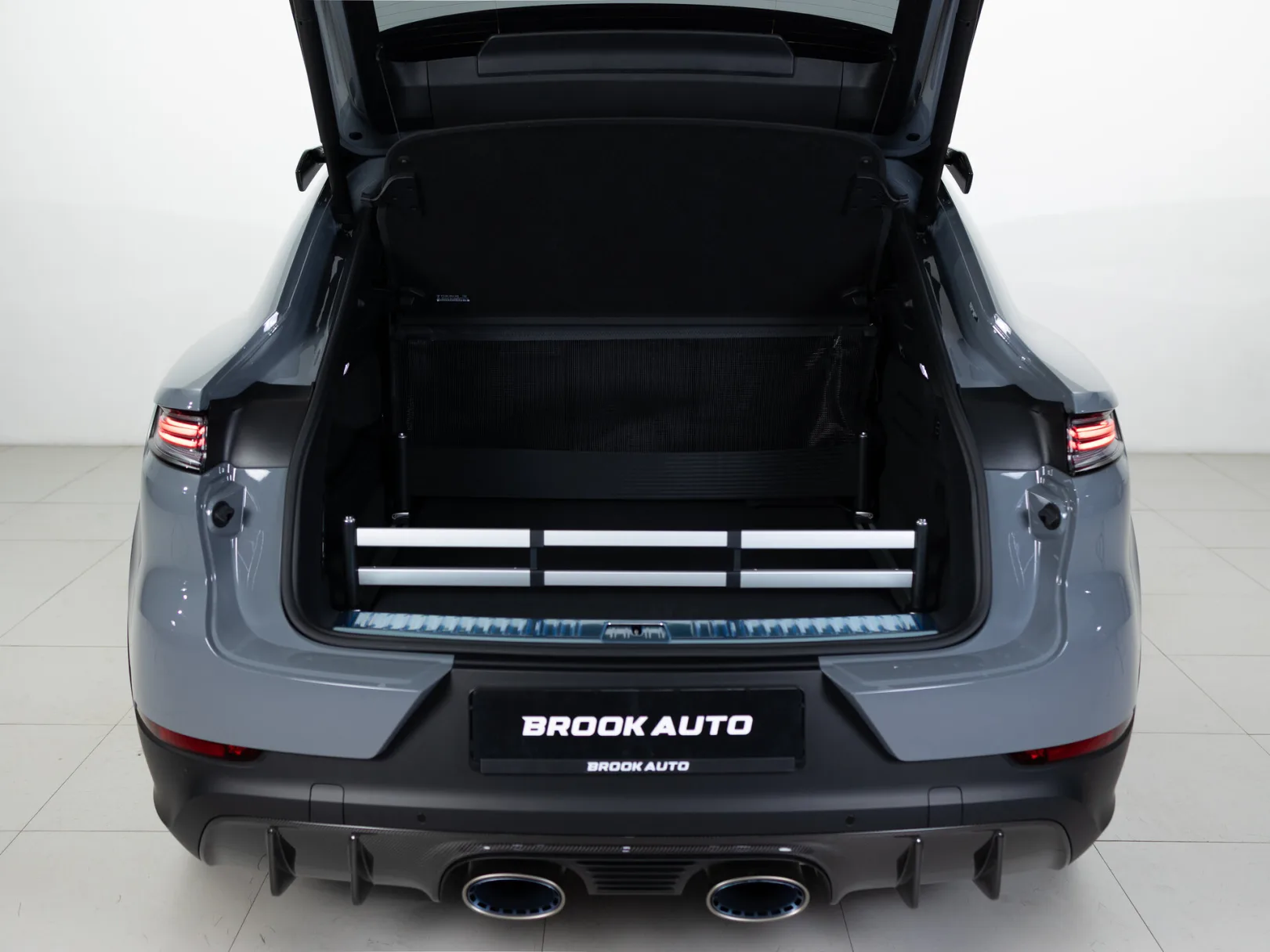 Porsche Cayenne Turbo GT III Рестайлинг, 2025 — экстерьер, фото 30