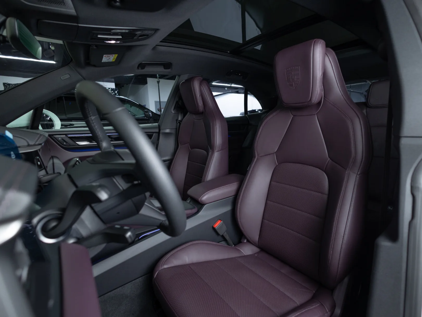 Porsche Macan II, 2024 — экстерьер, фото 11