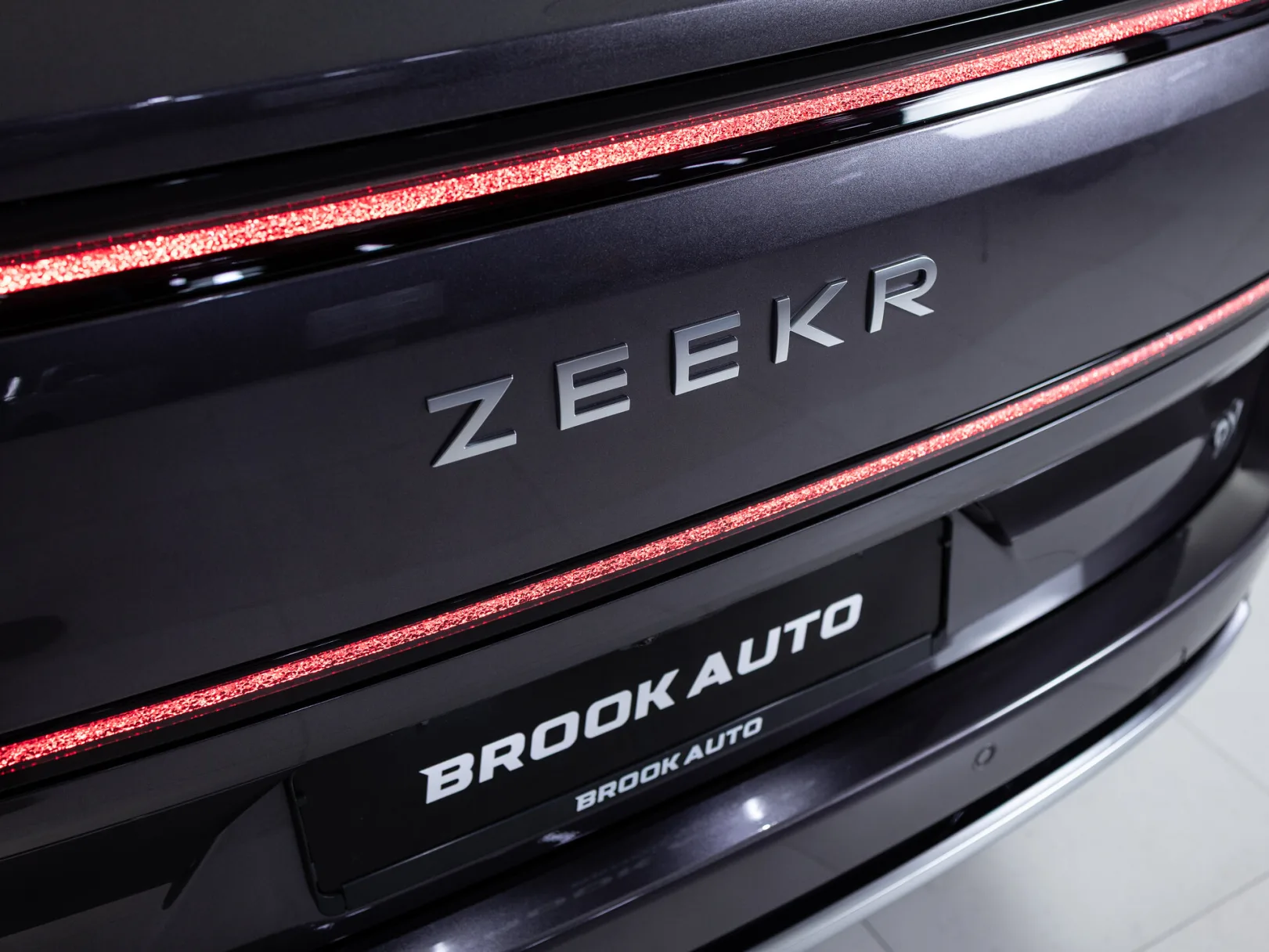 Zeekr 9X Ultra (6 seats) I, 2025 — экстерьер, фото 36