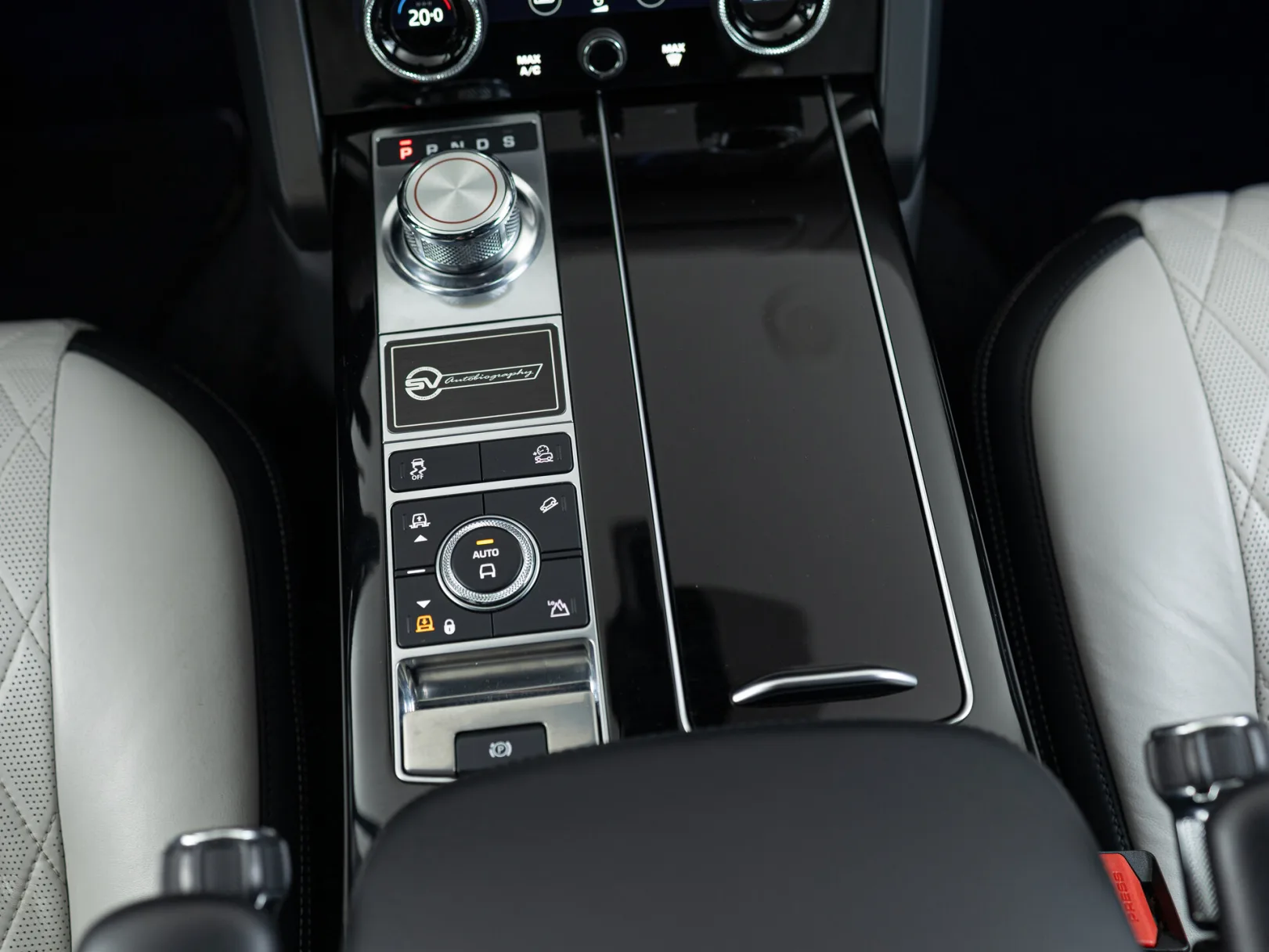 Land Rover Range Rover SVAutobiography Dynamic IV Рестайлинг, 2019 — экстерьер, фото 18