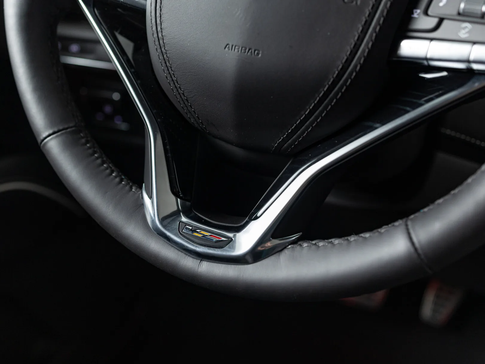Cadillac Escalade-V V-series I, 2024 — экстерьер, фото 18