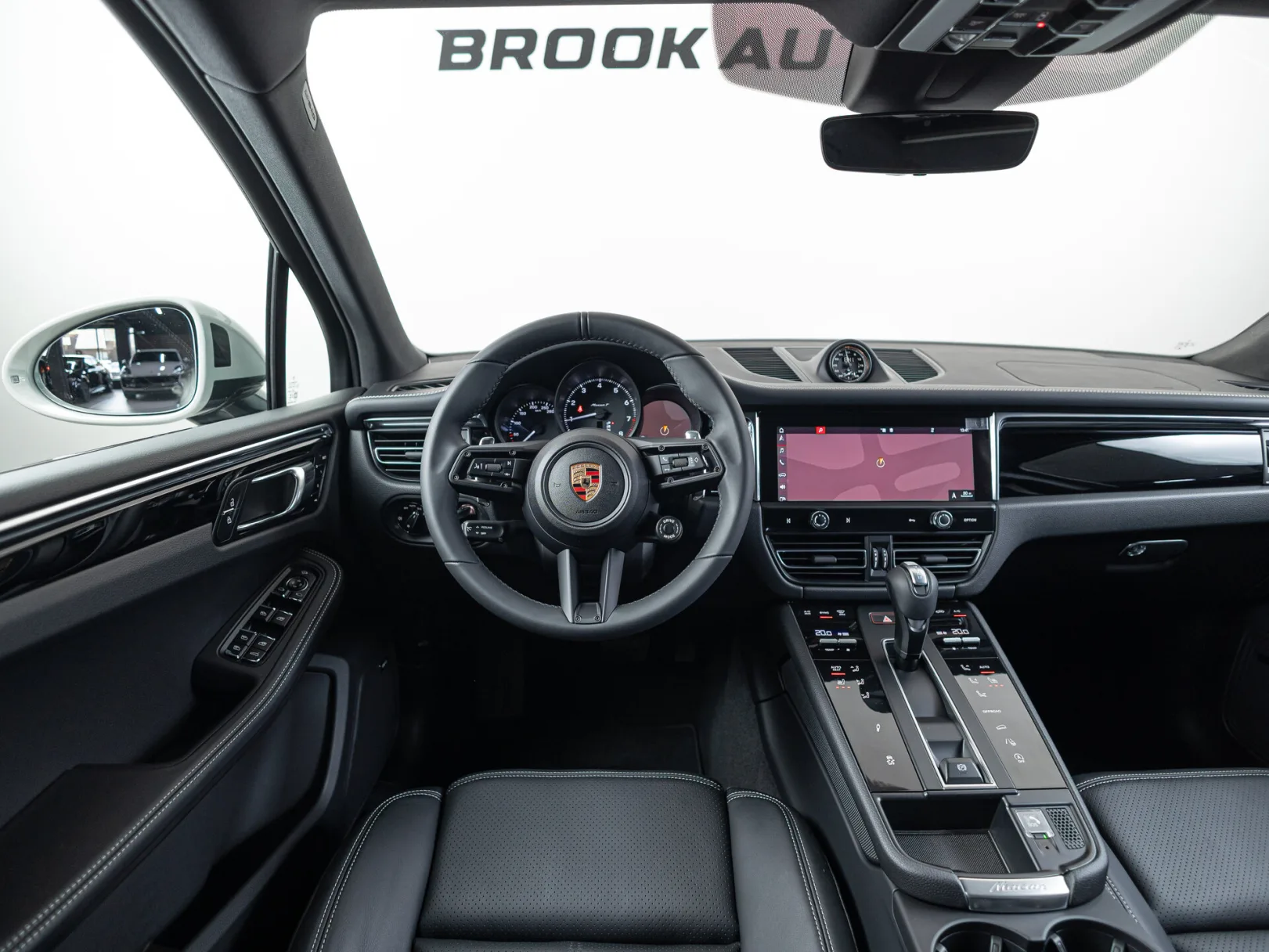 Porsche Macan T I Рестайлинг 2, 2025 — экстерьер, фото 13