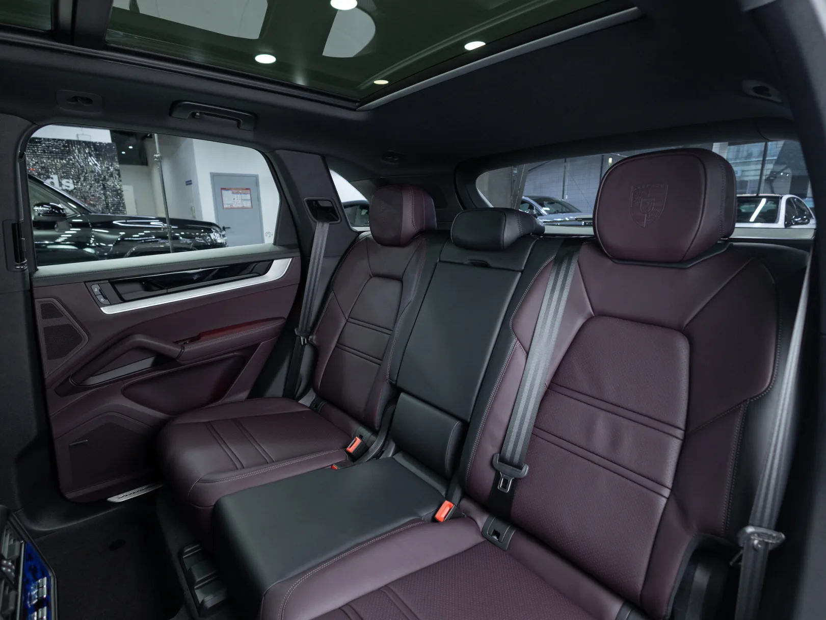 Porsche Cayenne Базовая III Рестайлинг, 2025 — экстерьер, фото 27
