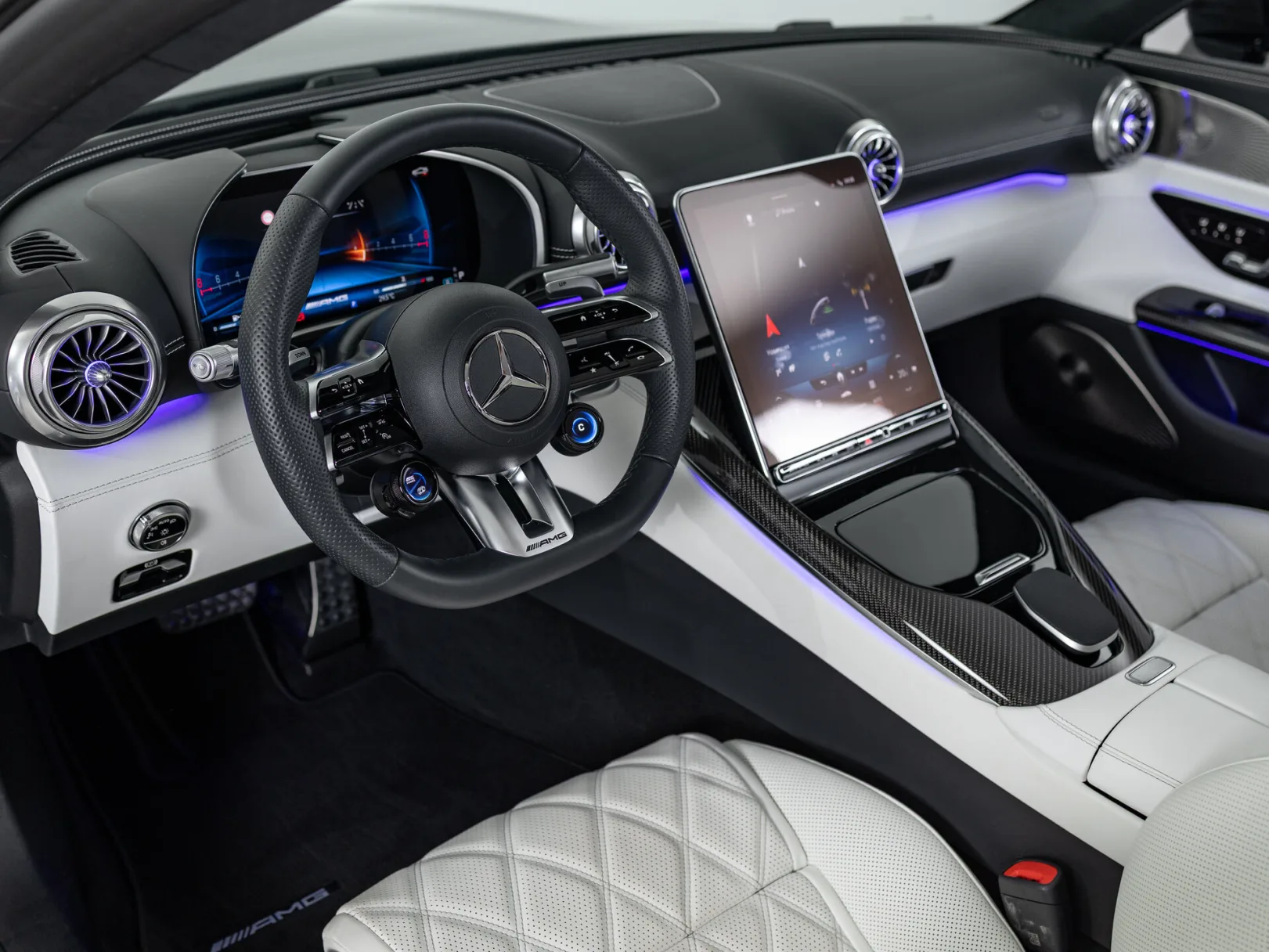 Mercedes-Benz SL-Класс AMG SL 63 4MATIC+ IV (R232), 2023 — экстерьер, фото 15
