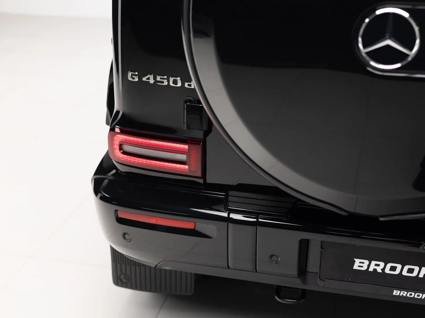 Mercedes-Benz G-Класс G 450 d AMG Line III (W465) Рестайлинг, 2026 — экстерьер, фото 35