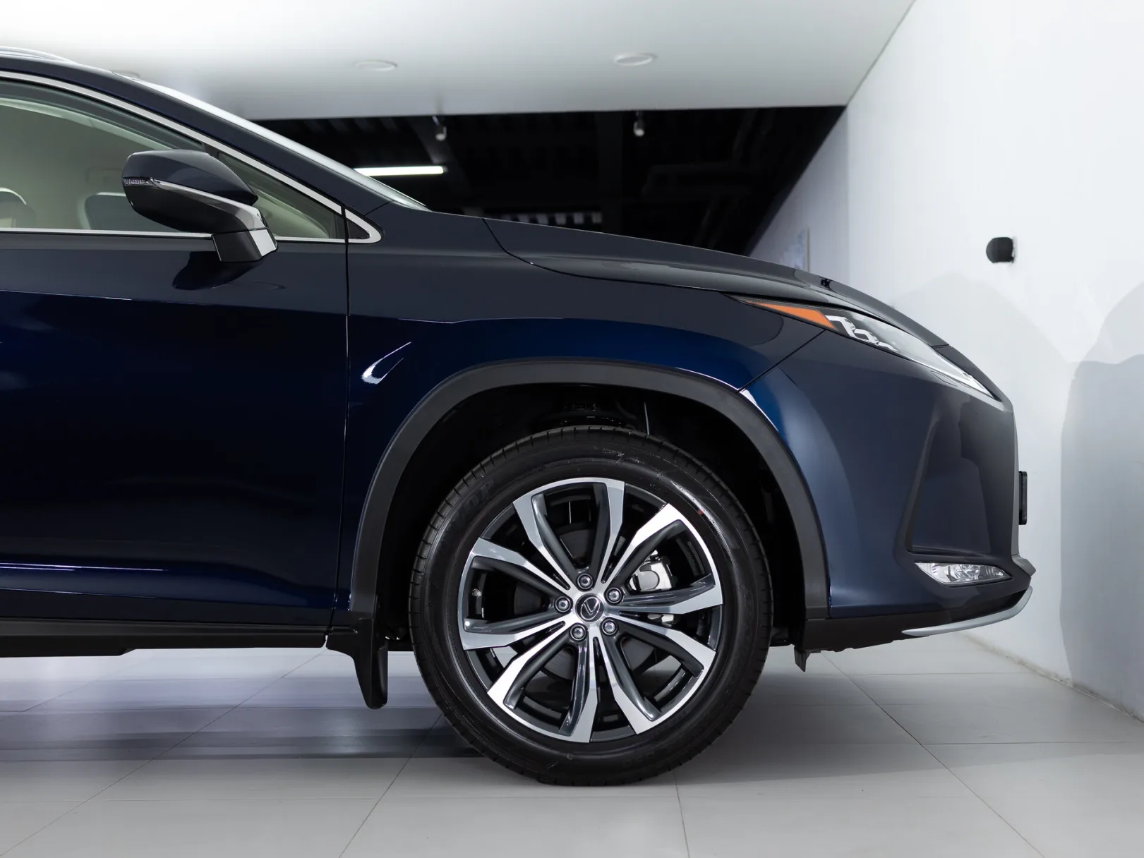 Lexus RX IV Рестайлинг, 2022 — экстерьер, фото 25