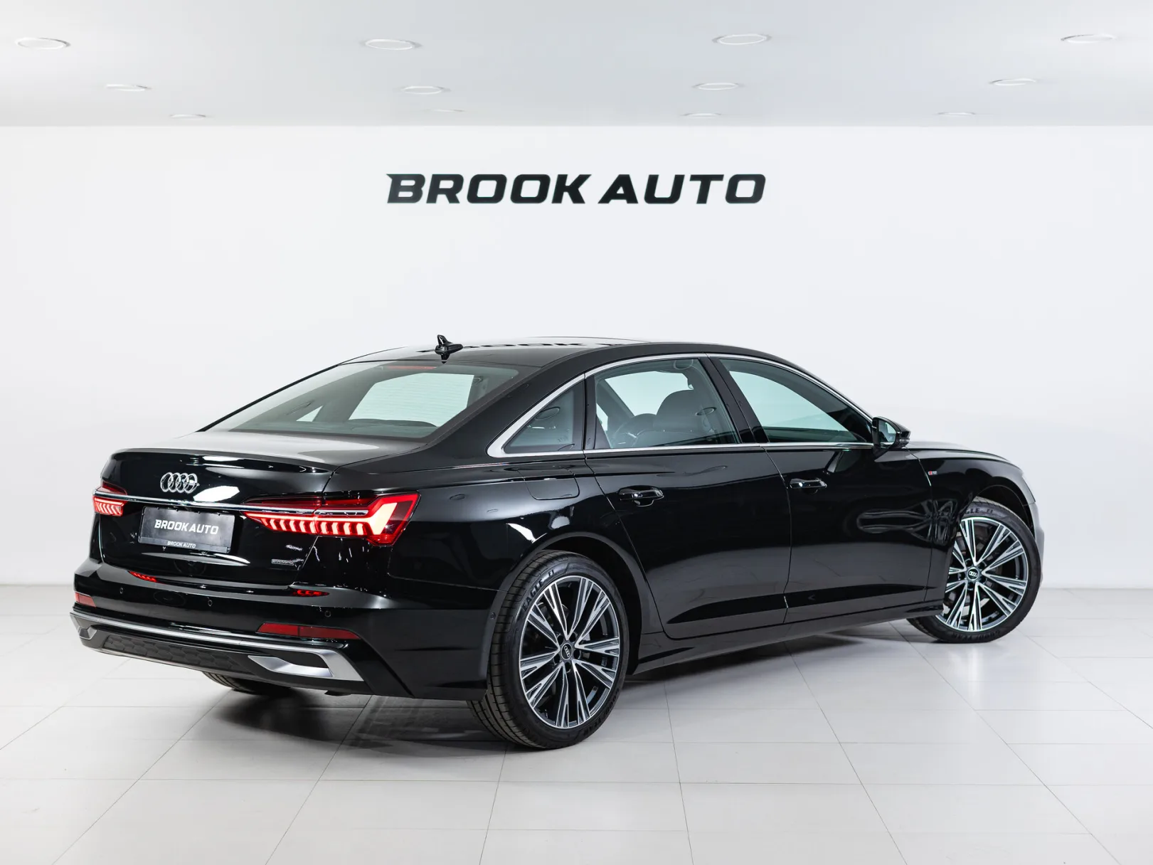 Audi A6 45 TFSI quattro S tronic V (C8) Рестайлинг, 2023 — экстерьер, фото 6