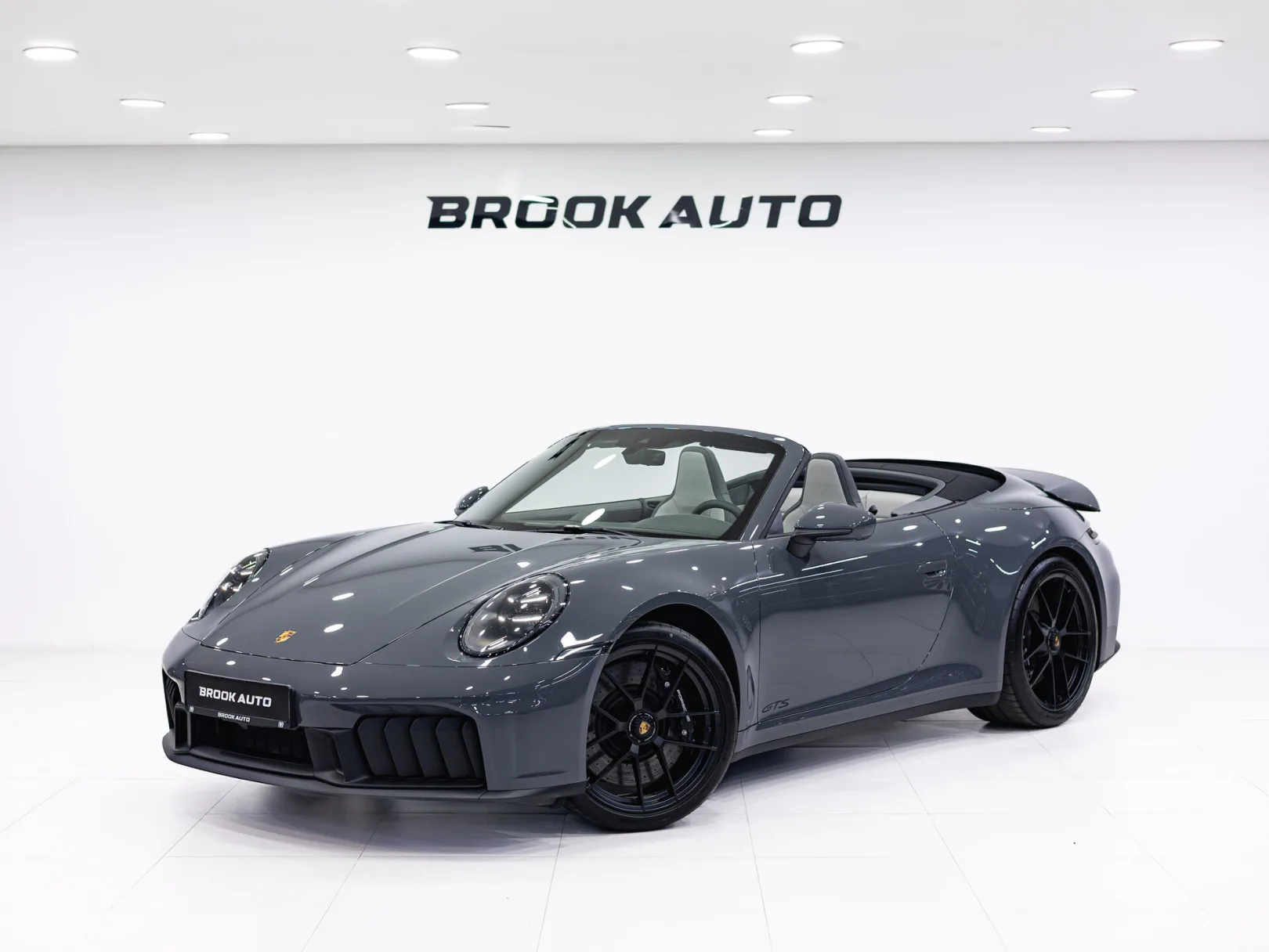 Porsche 911 Carrera 4 GTS VIII (992) Рестайлинг, 2025 — экстерьер, фото 1