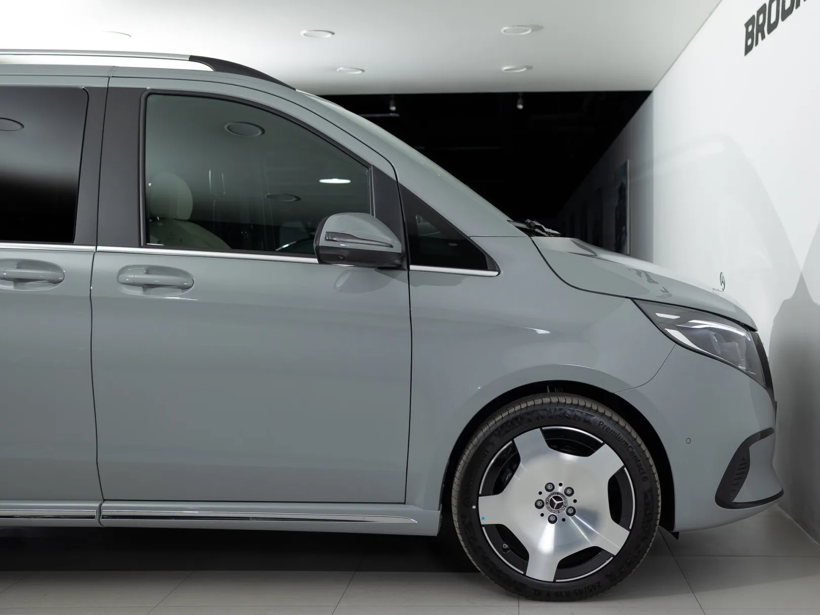 Mercedes-Benz V-Класс Exclusive III (W447) Рестайлинг 2, 2026 — экстерьер, фото 39