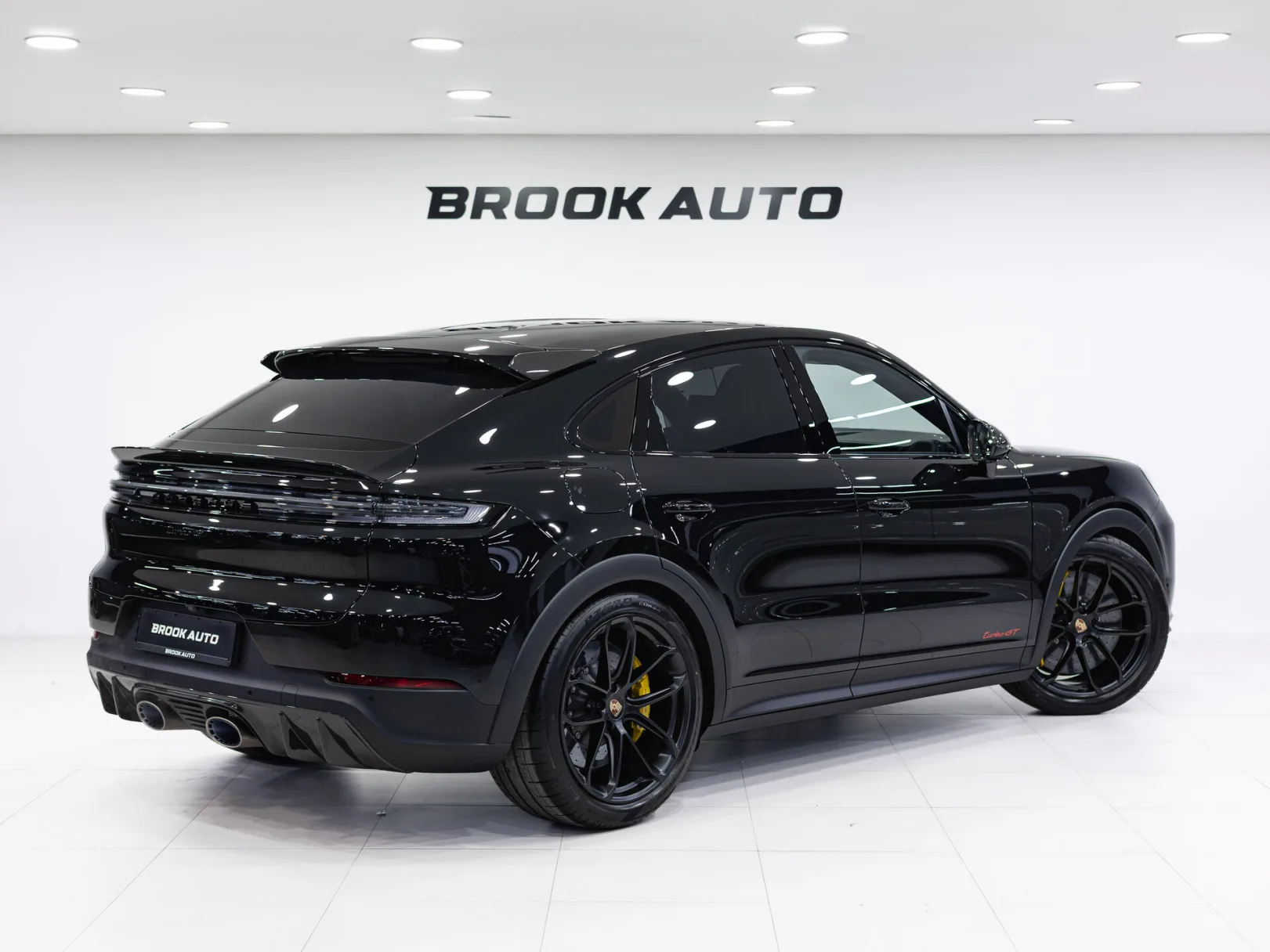 Porsche Cayenne Turbo GT III Рестайлинг, 2025 — экстерьер, фото 4