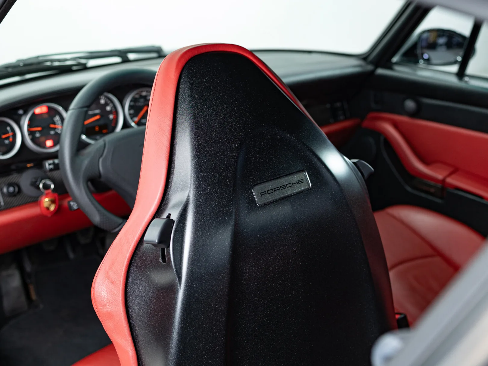 Porsche 911 IV (993), 1997 — экстерьер, фото 22