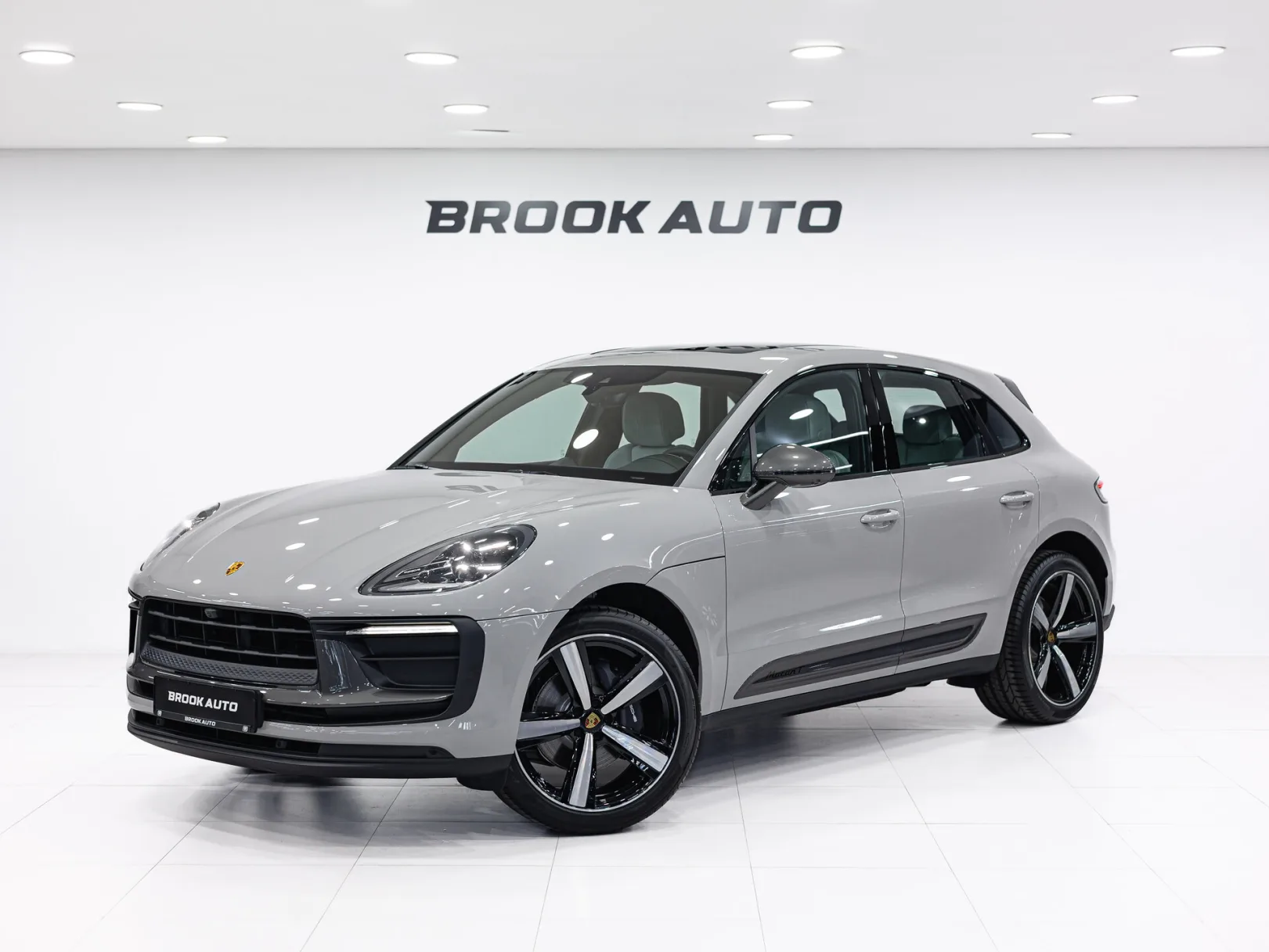Porsche Macan T I Рестайлинг 2, 2025 — экстерьер, фото 1