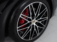 Porsche Cayenne GTS Coupé III Рестайлинг, 2024 — экстерьер, фото 35
