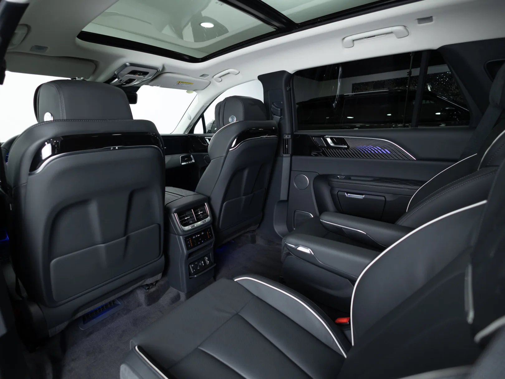 Hongqi E-HS9 I, 2023 — экстерьер, фото 20