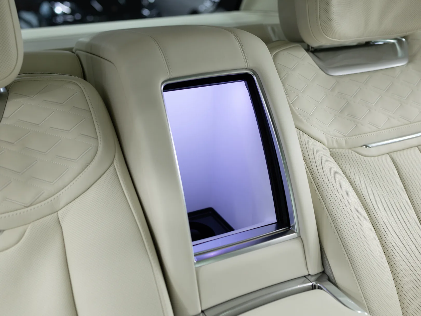 Land Rover Range Rover SV V, 2024 — экстерьер, фото 31