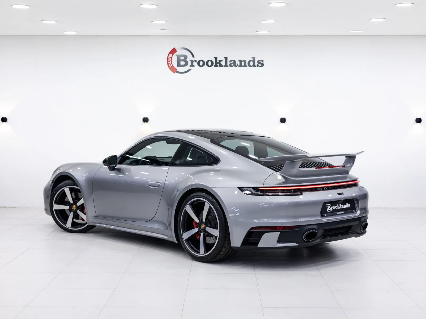 Porsche 911 Carrera 4S VIII (992), 2020 — экстерьер, фото 4