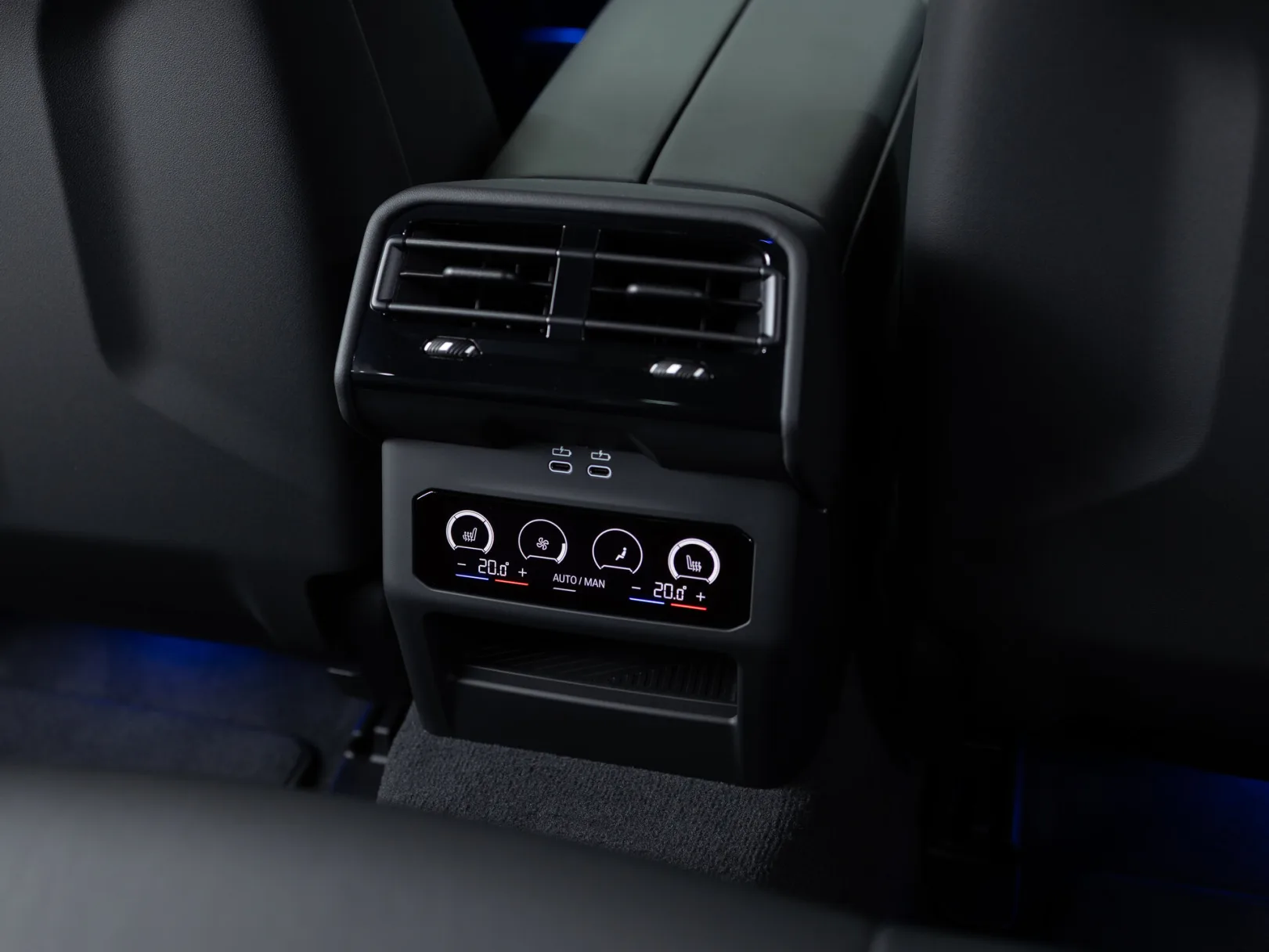 BMW M5 VII (G90), 2025 — экстерьер, фото 27