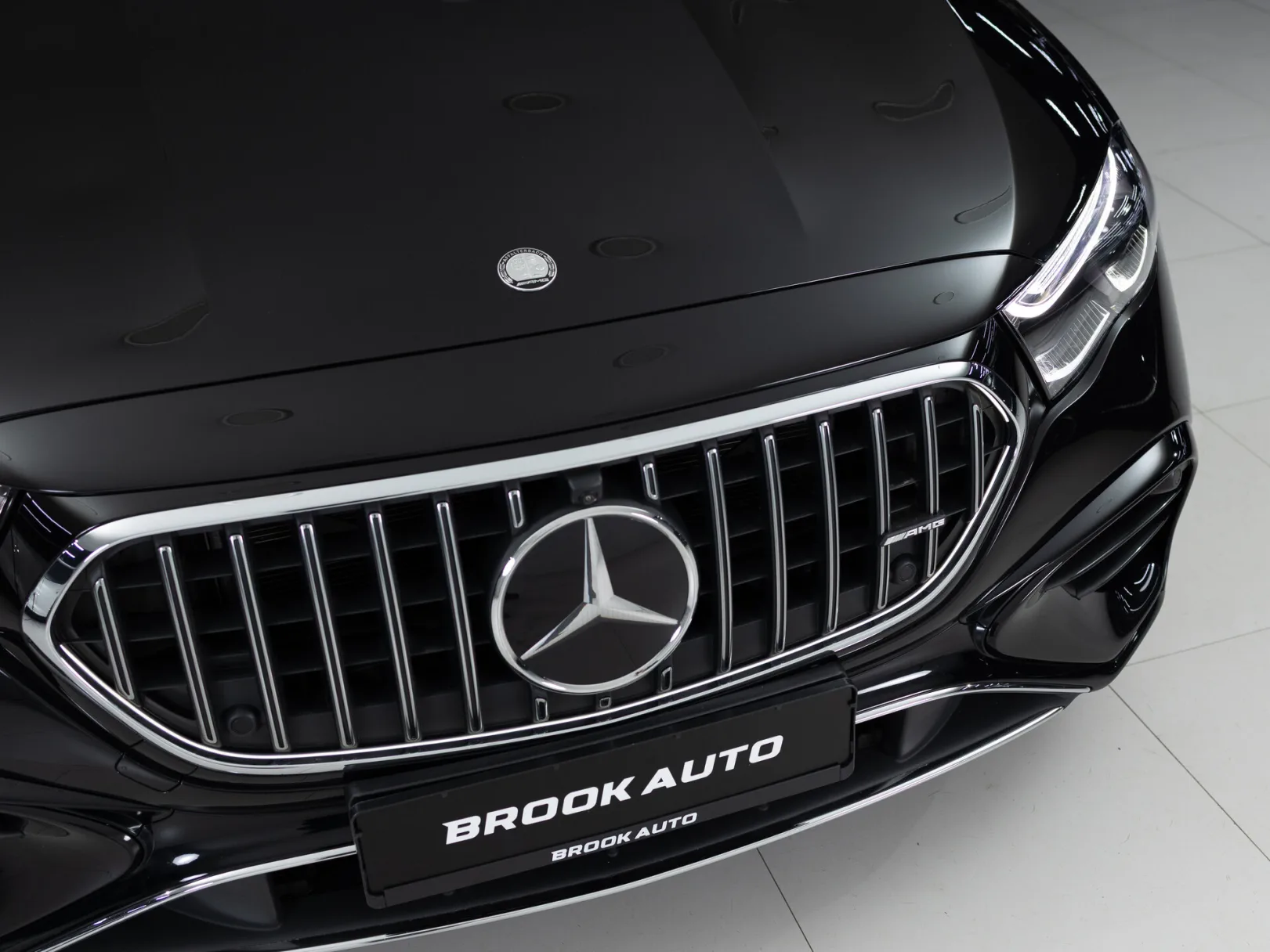 Mercedes-Benz E-Класс AMG E 53 4MATIC+ VI (W214), 2024 — экстерьер, фото 33