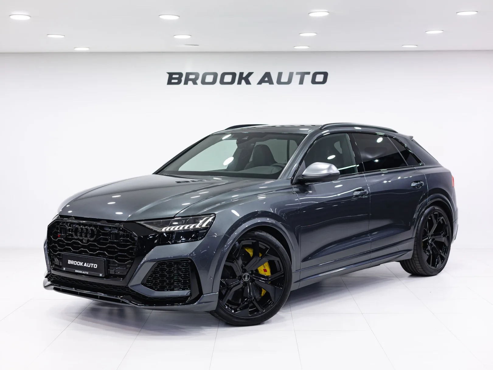 Audi RS Q8 TFSI I, 2022 — экстерьер, фото 1