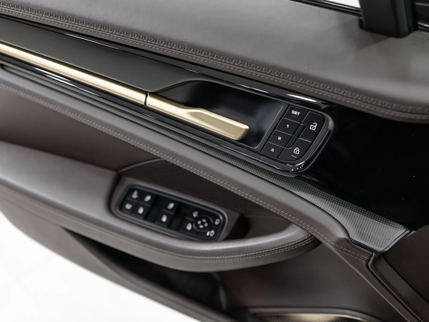 Porsche Panamera Turbo S E-Hybrid III, 2024 — экстерьер, фото 9