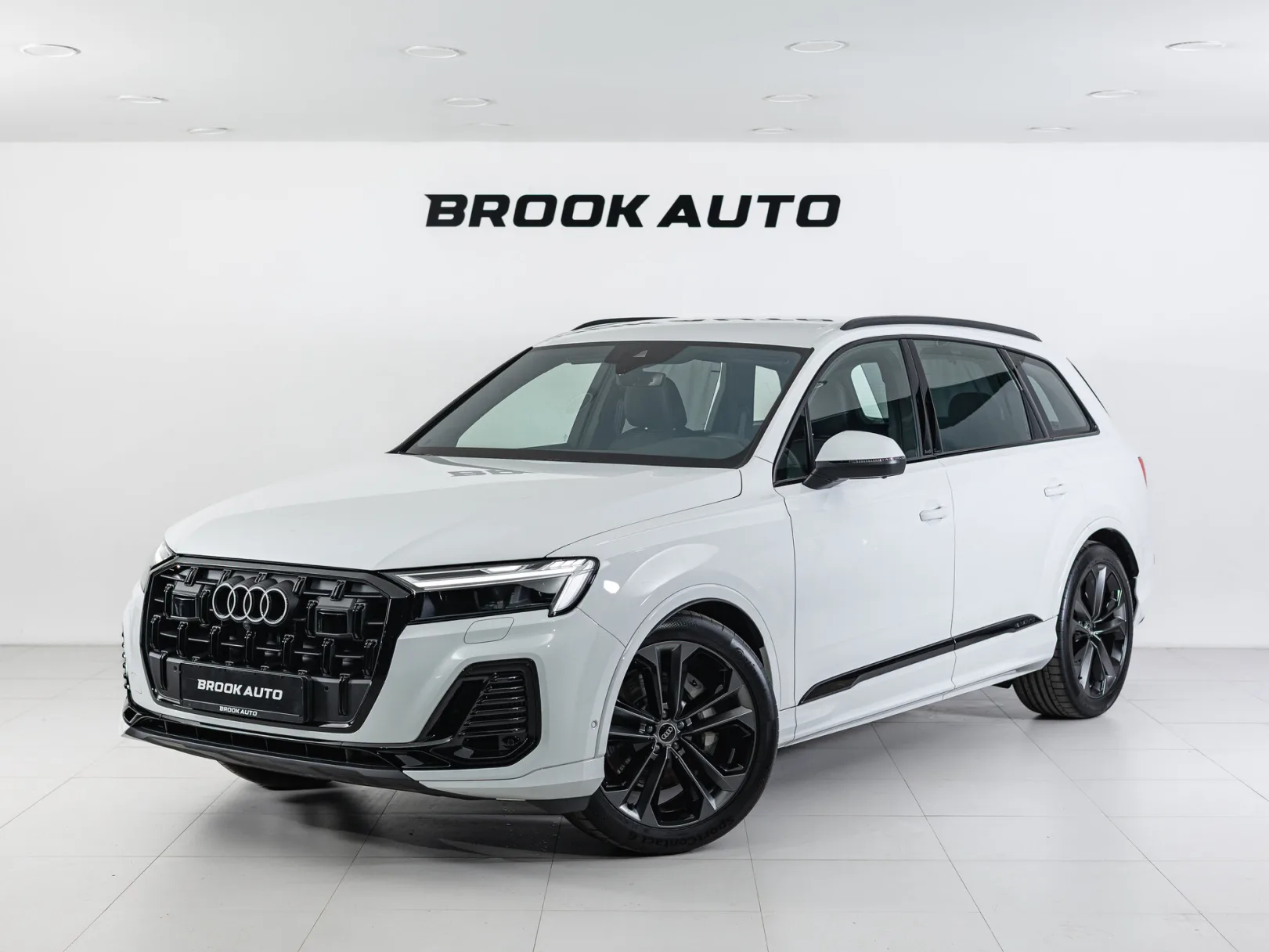 Audi Q7 55 TFSI quattro tiptronic II (4M) Рестайлинг 2, 2024 — экстерьер, фото 1