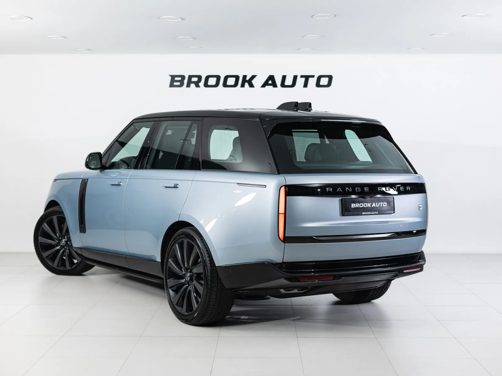 Land Rover Range Rover SV V, 2023 — экстерьер, фото 4