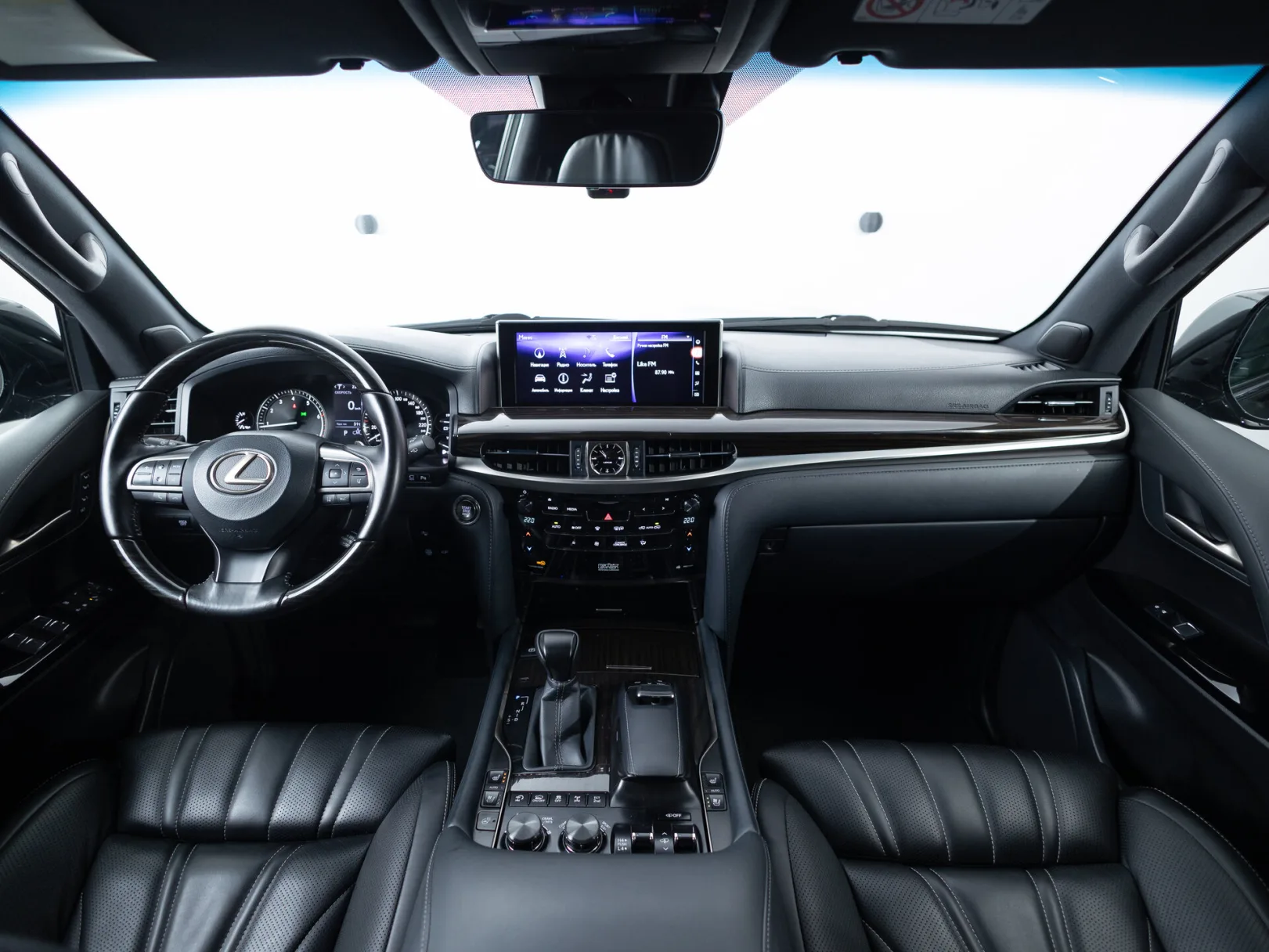 Lexus LX Luxury 21+ III Рестайлинг 2, 2020 — экстерьер, фото 21