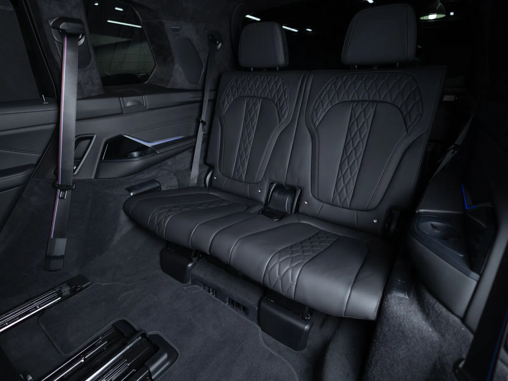 BMW X7 M60i xDrive Sport Pro I (G07) Рестайлинг, 2023 — экстерьер, фото 29