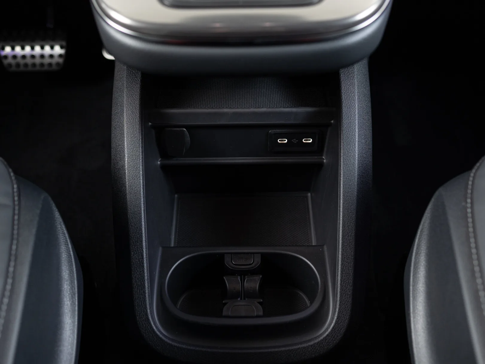 Mercedes-Benz V-Класс Exclusive III (W447) Рестайлинг 2, 2026 — экстерьер, фото 20