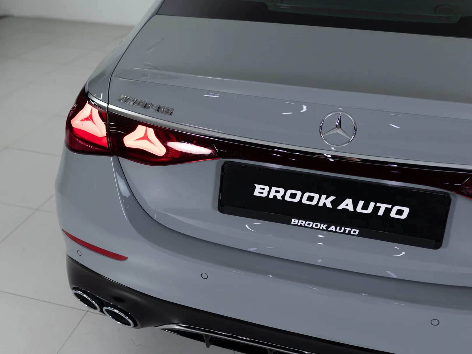 Mercedes-Benz E-Класс AMG E 53 4MATIC+ VI (W214), 2025 — экстерьер, фото 36