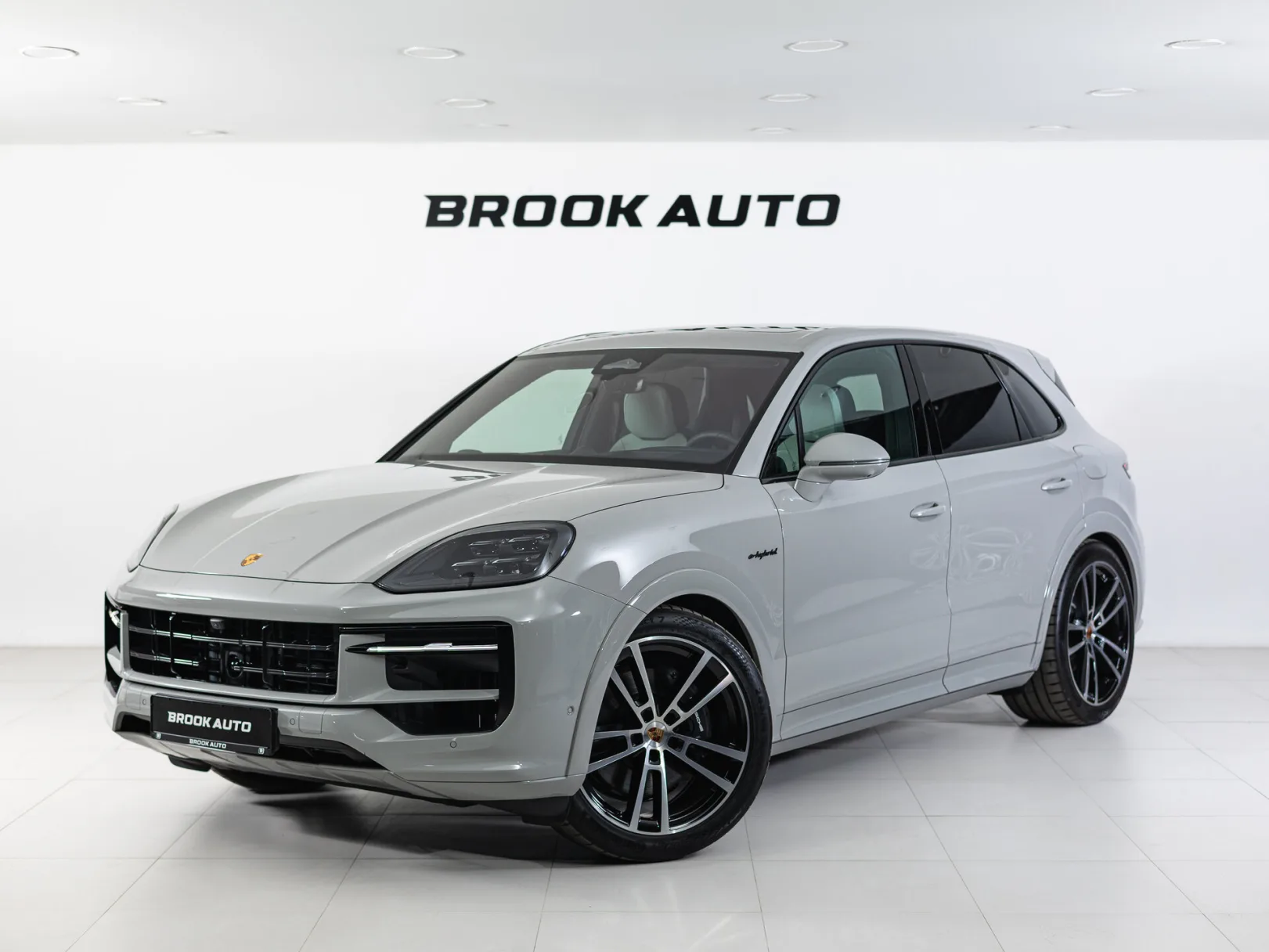 Porsche Cayenne E-Hybrid III Рестайлинг, 2026 — экстерьер, фото 1