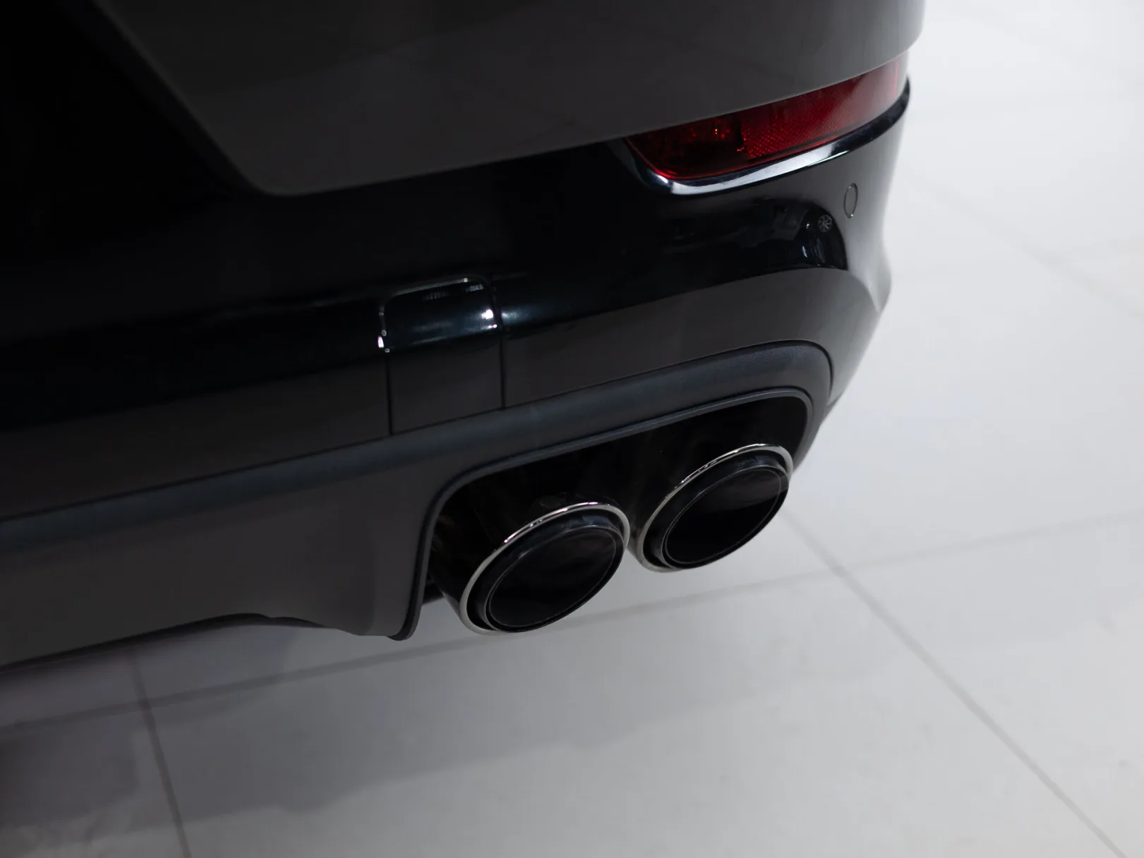 Porsche Cayenne Базовая III Рестайлинг, 2026 — экстерьер, фото 34