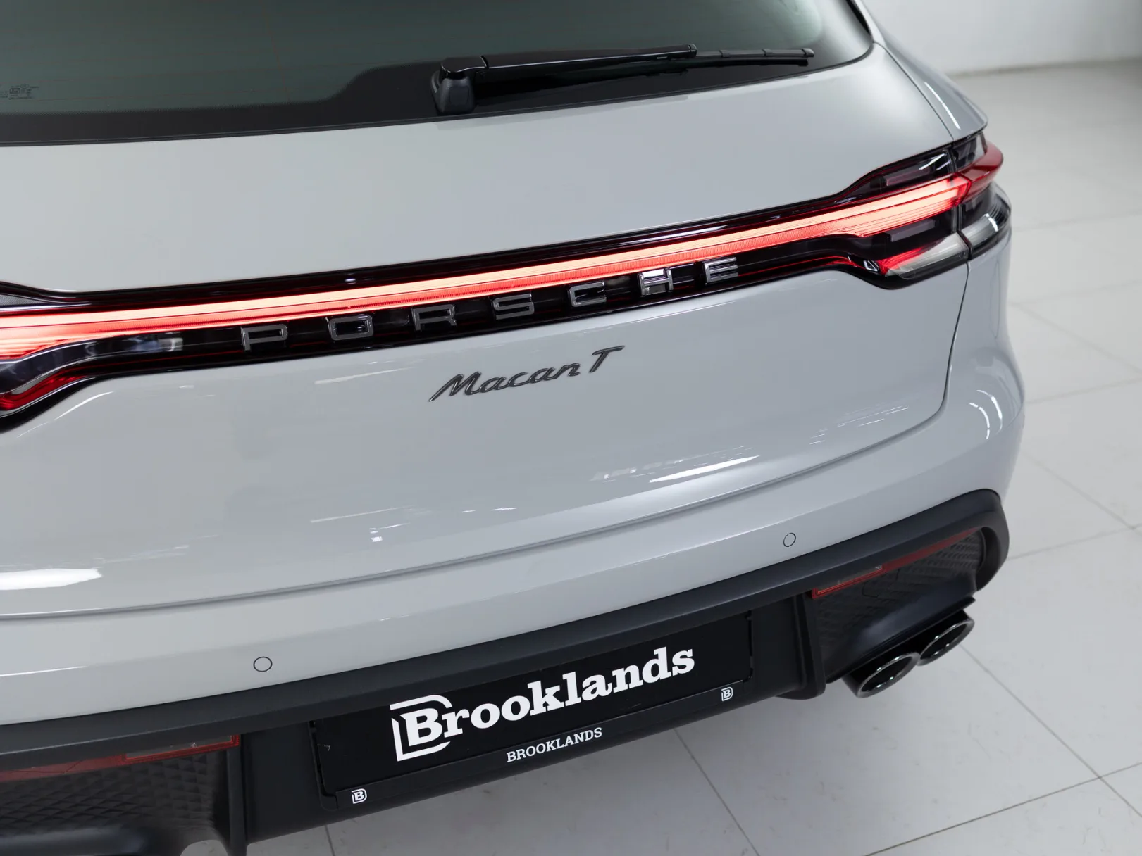 Porsche Macan T I Рестайлинг 2, 2025 — экстерьер, фото 30
