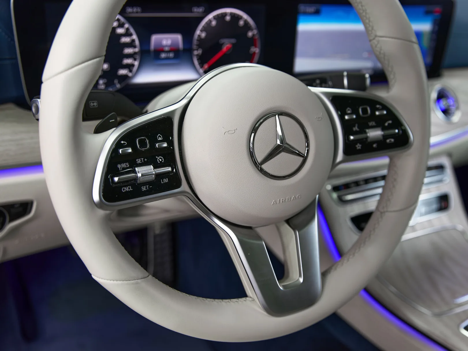 Mercedes-Benz E-Класс E 200 4MATIC Sport V (W213, S213, C238), 2019 — экстерьер, фото 16
