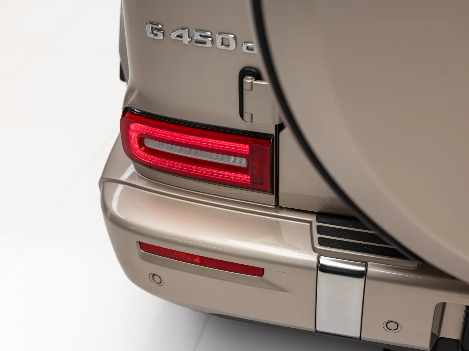 Mercedes-Benz G-Класс G 450 d AMG Line III (W465) Рестайлинг, 2025 — экстерьер, фото 36