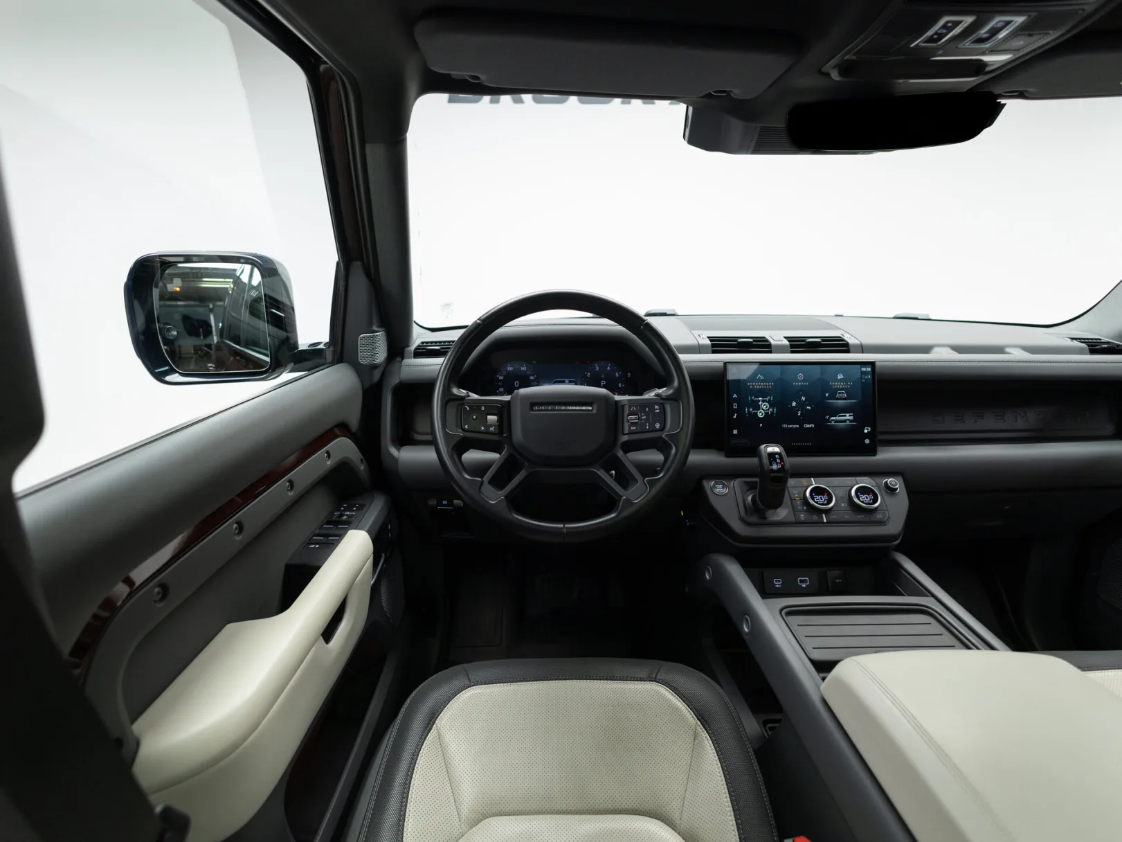 Land Rover Defender X II, 2022 — экстерьер, фото 14