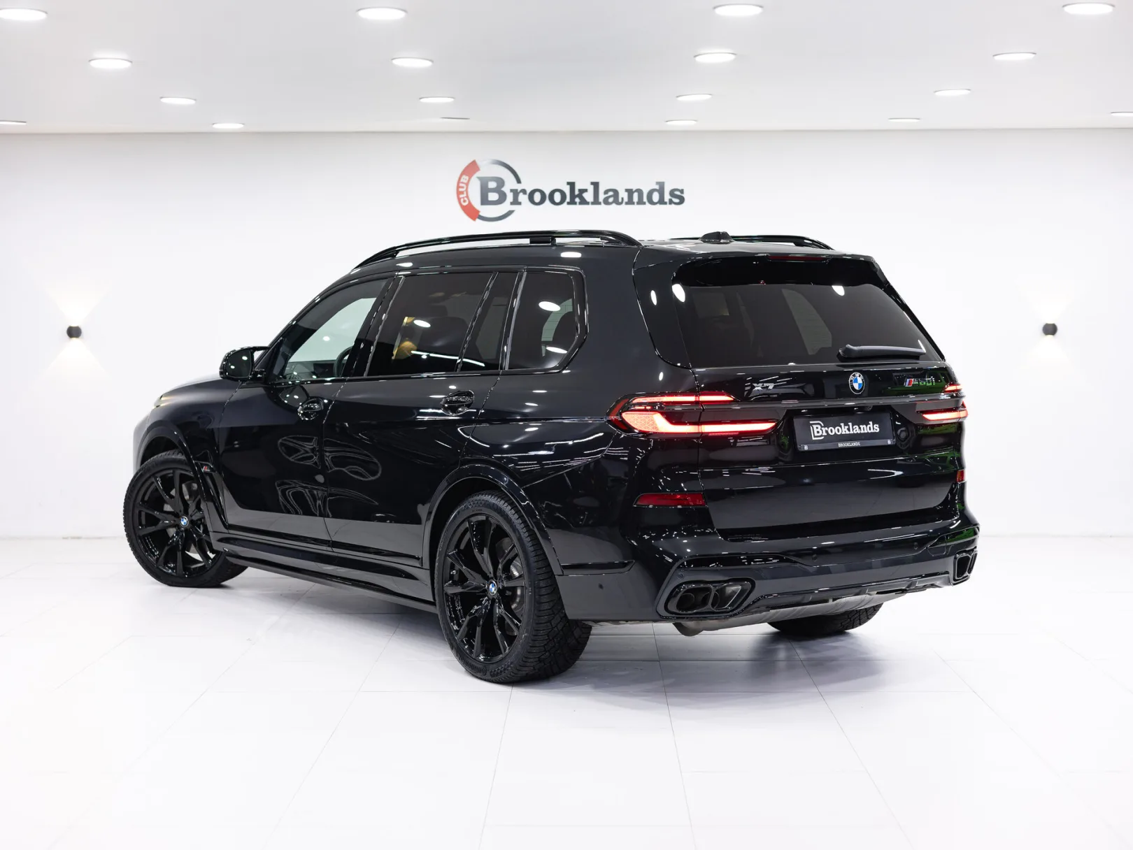 BMW X7 M60i xDrive Sport Pro I (G07) Рестайлинг, 2023 — экстерьер, фото 6