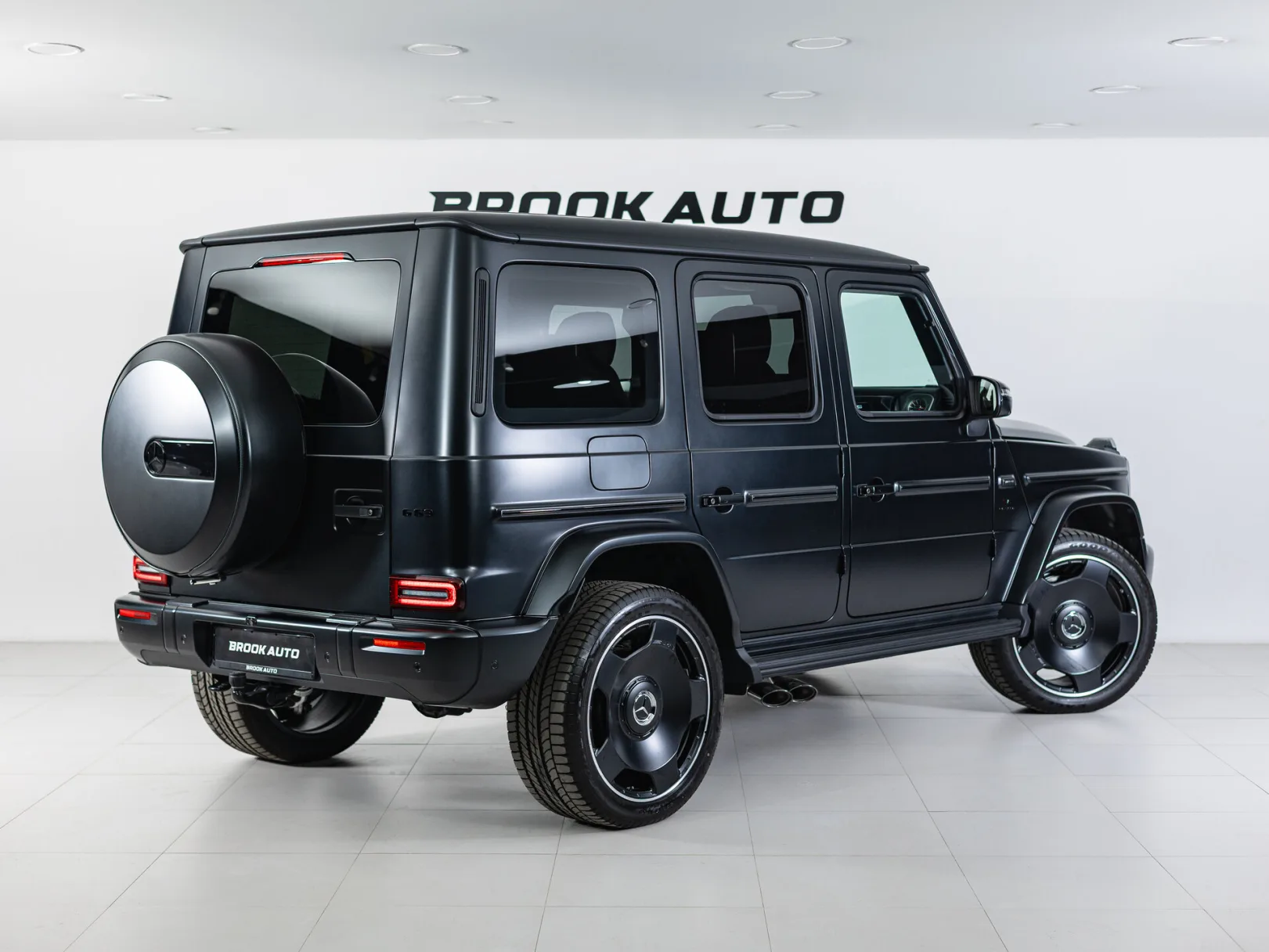 Mercedes-Benz G-Класс AMG G 63 II (W465) Рестайлинг, 2026 — экстерьер, фото 6