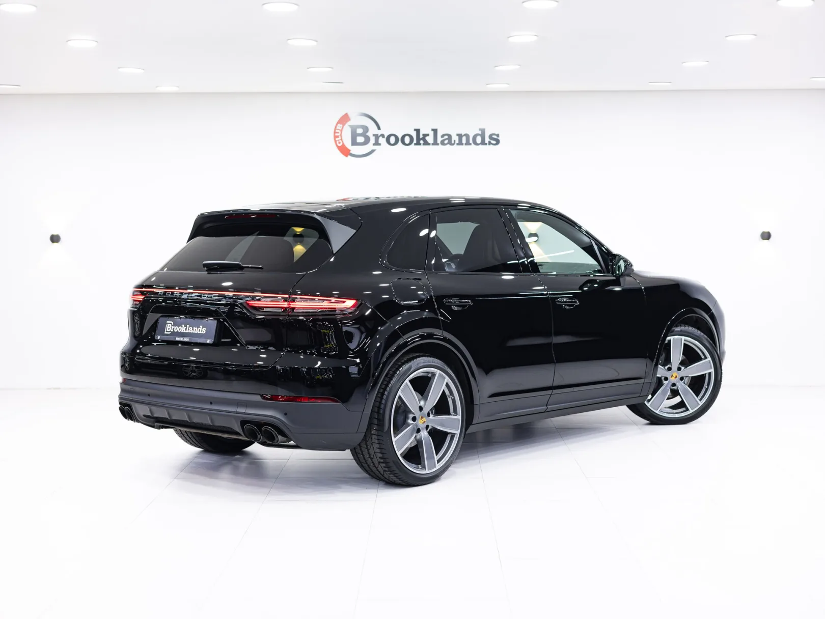 Porsche Cayenne Platinum Edition III, 2023 — экстерьер, фото 4