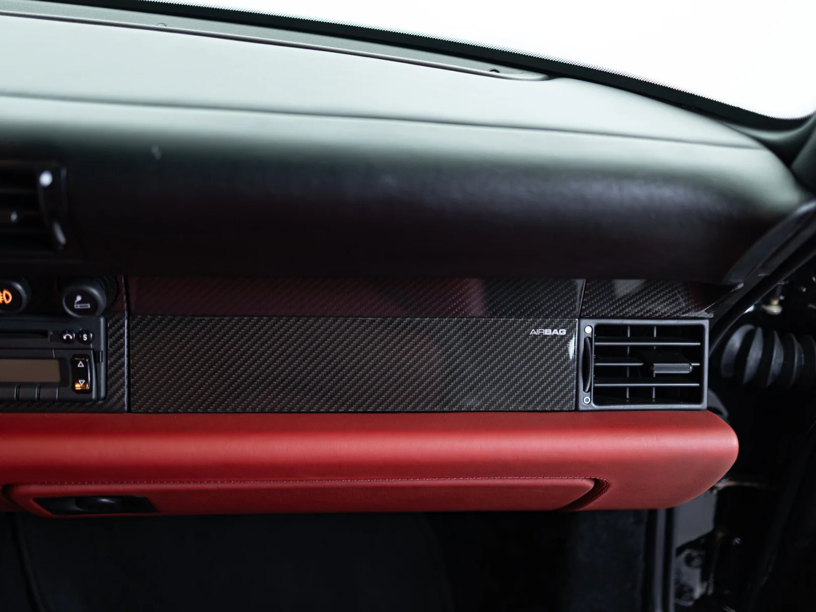 Porsche 911 IV (993), 1997 — экстерьер, фото 20
