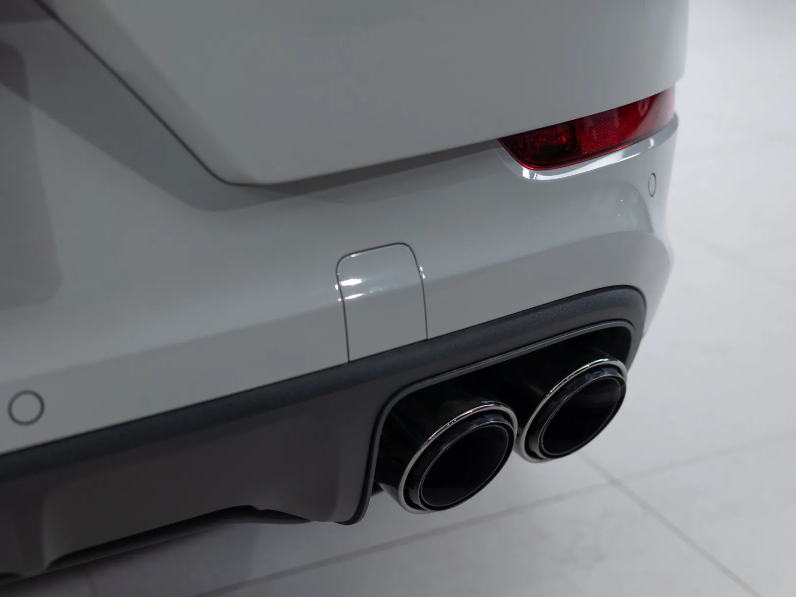 Porsche Cayenne E-Hybrid III Рестайлинг, 2026 — экстерьер, фото 33