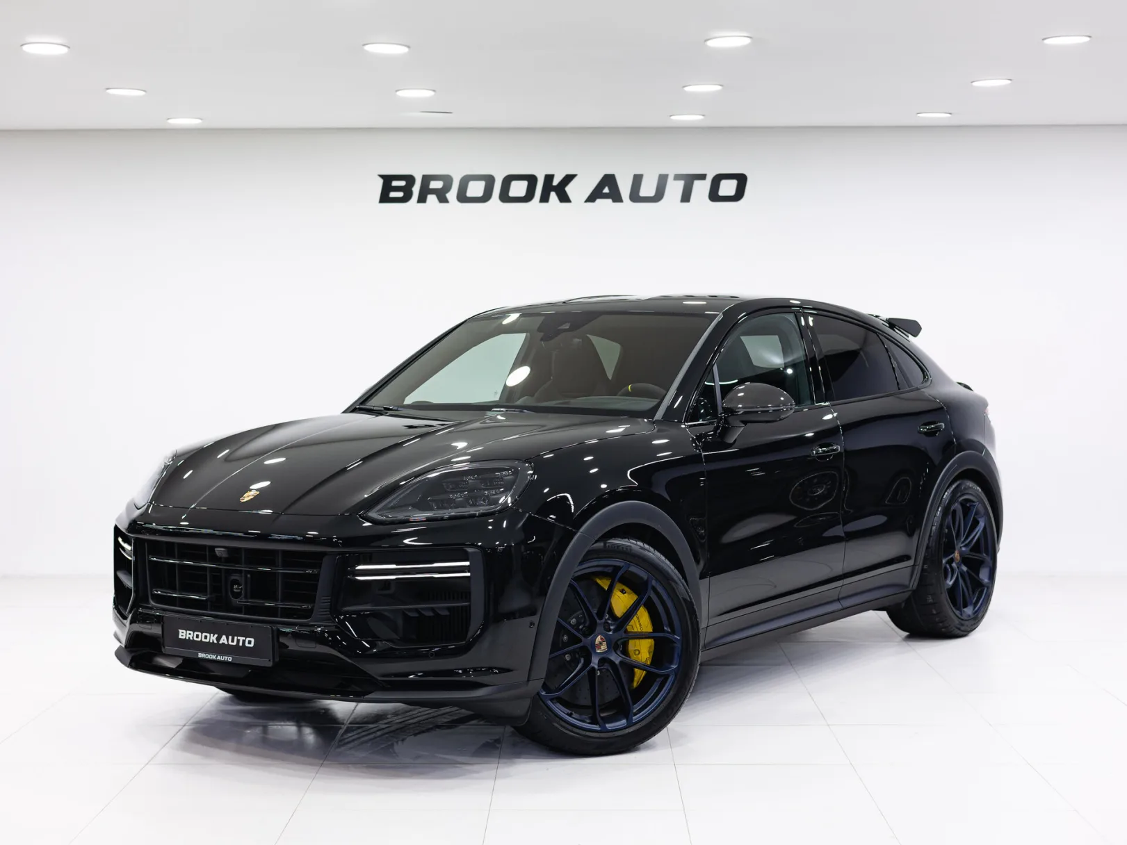 Porsche Cayenne Turbo GT III Рестайлинг, 2025 — экстерьер, фото 1