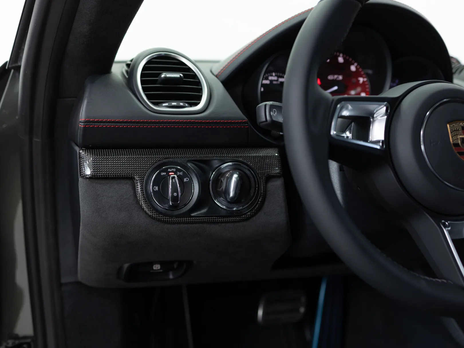 Porsche Cayman 718 Cayman GTS 4.0 III 718 (982), 2025 — экстерьер, фото 14