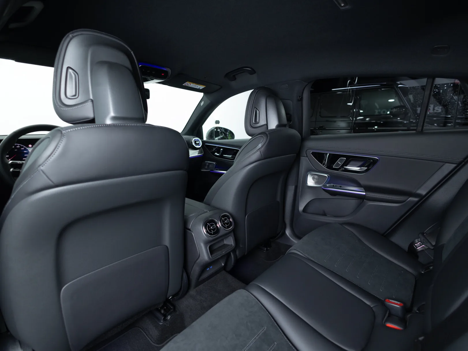 Mercedes-Benz GLC Coupe GLC 200 4MATIC Coupe II (C254), 2023 — экстерьер, фото 28